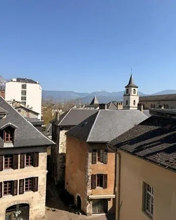 Appartement Meuble Coeur Historique De Cordon